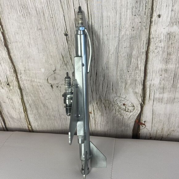 Welded Fighter Jet Sculpture Handmade - Picture 7 of 7